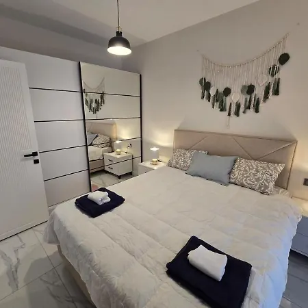 Luxury Beachfront Cleopatra Алания